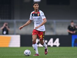 AC Milan Sepakat dengan Genoa, Amankan Koni De Winter Usai Kena Bantai Chelsea