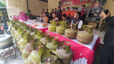 Pengoplos Gas Subsidi di Jakut Raup Untung Rp 93.000 per Tabung