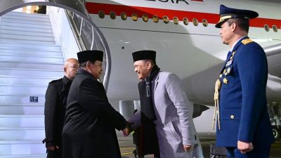 Prabowo Sambangi Paviliun